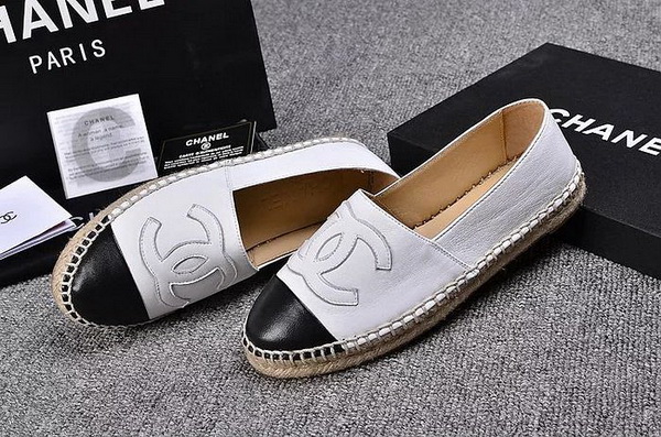 CHANEL Loafers Women--089